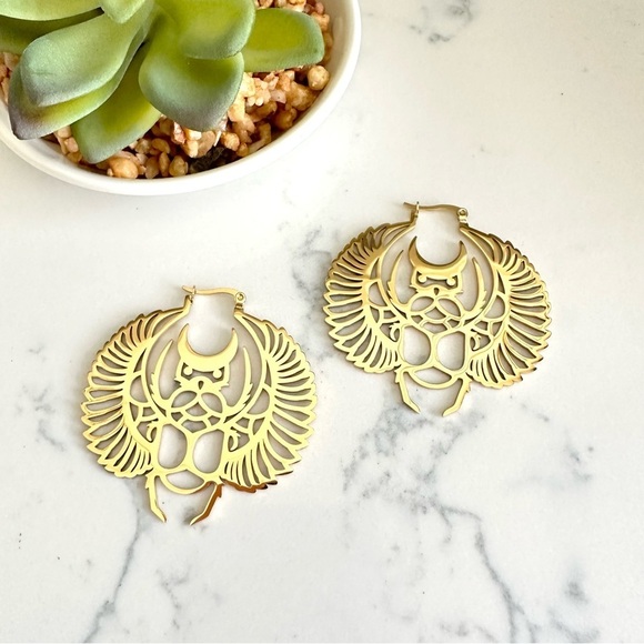 Jewelry - 2/$30🌵 Vintage Style Antiqued Gold Winged Scarab Earrings Insect Egyptian NEW